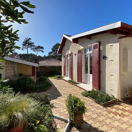 Maison Fleurie Quartier Calme Villa *