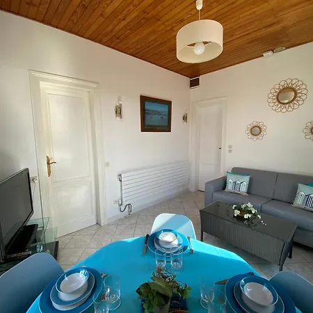 Maison Fleurie Quartier Calme