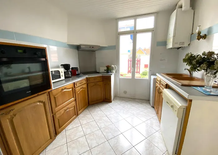 Maison Fleurie Quartier Calme Villa Arcachón